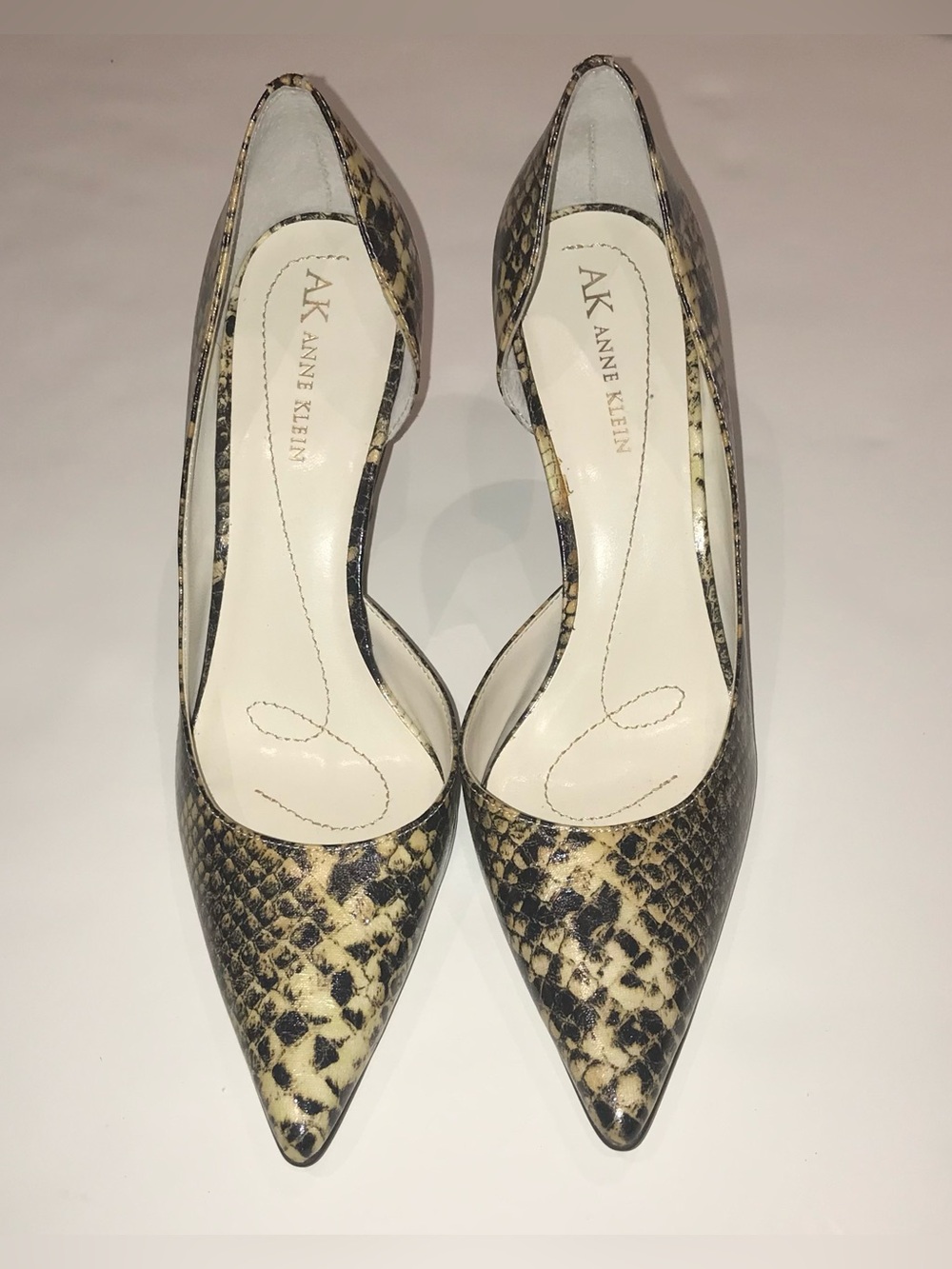 Anne Klein AK Shoes Size 7.5 ~ Snake Print Embossed Pumps ~ Like New